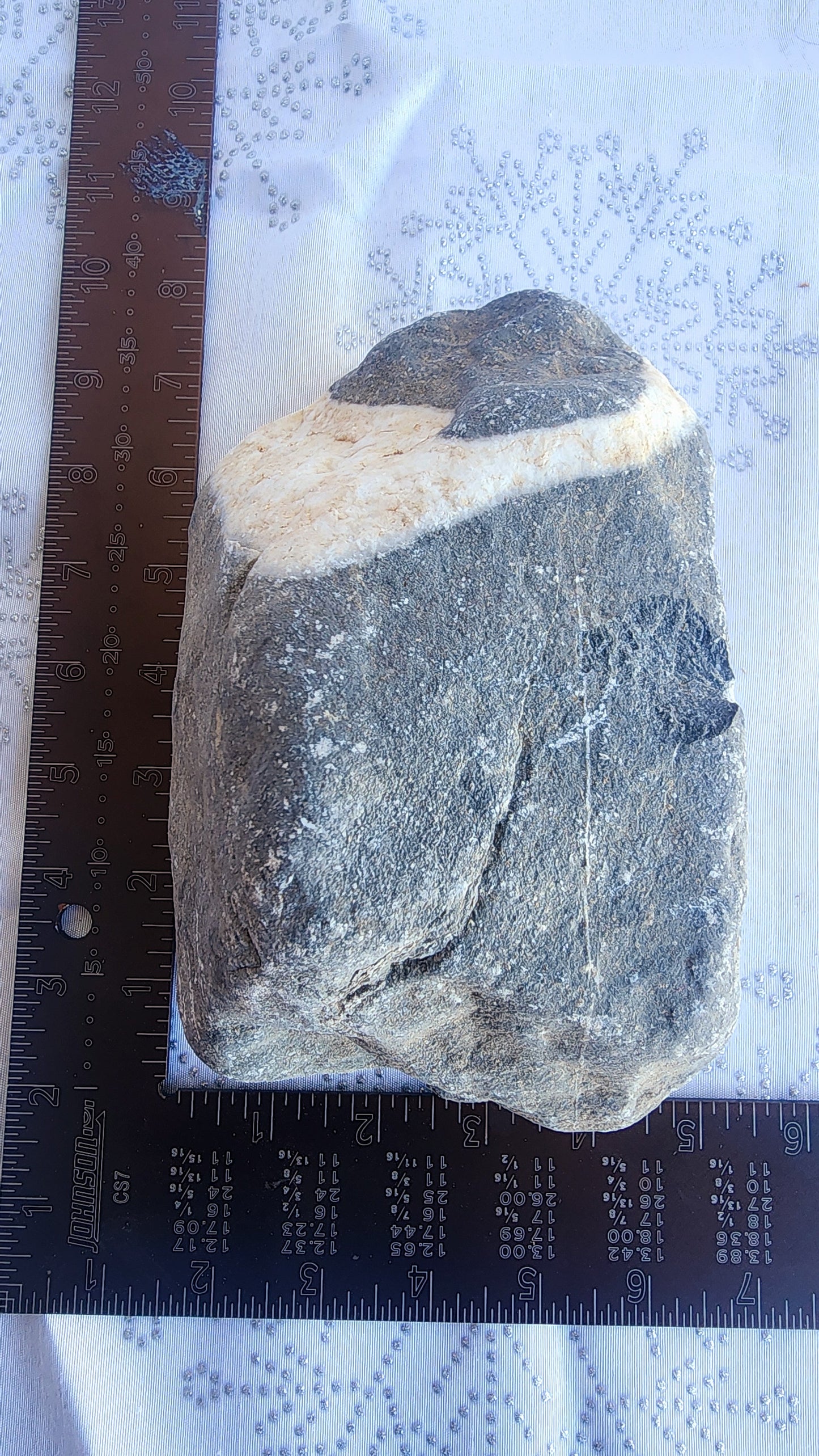 🪨 Wishing Stone – Rock #3: The Legend Lives Here - Love Rock